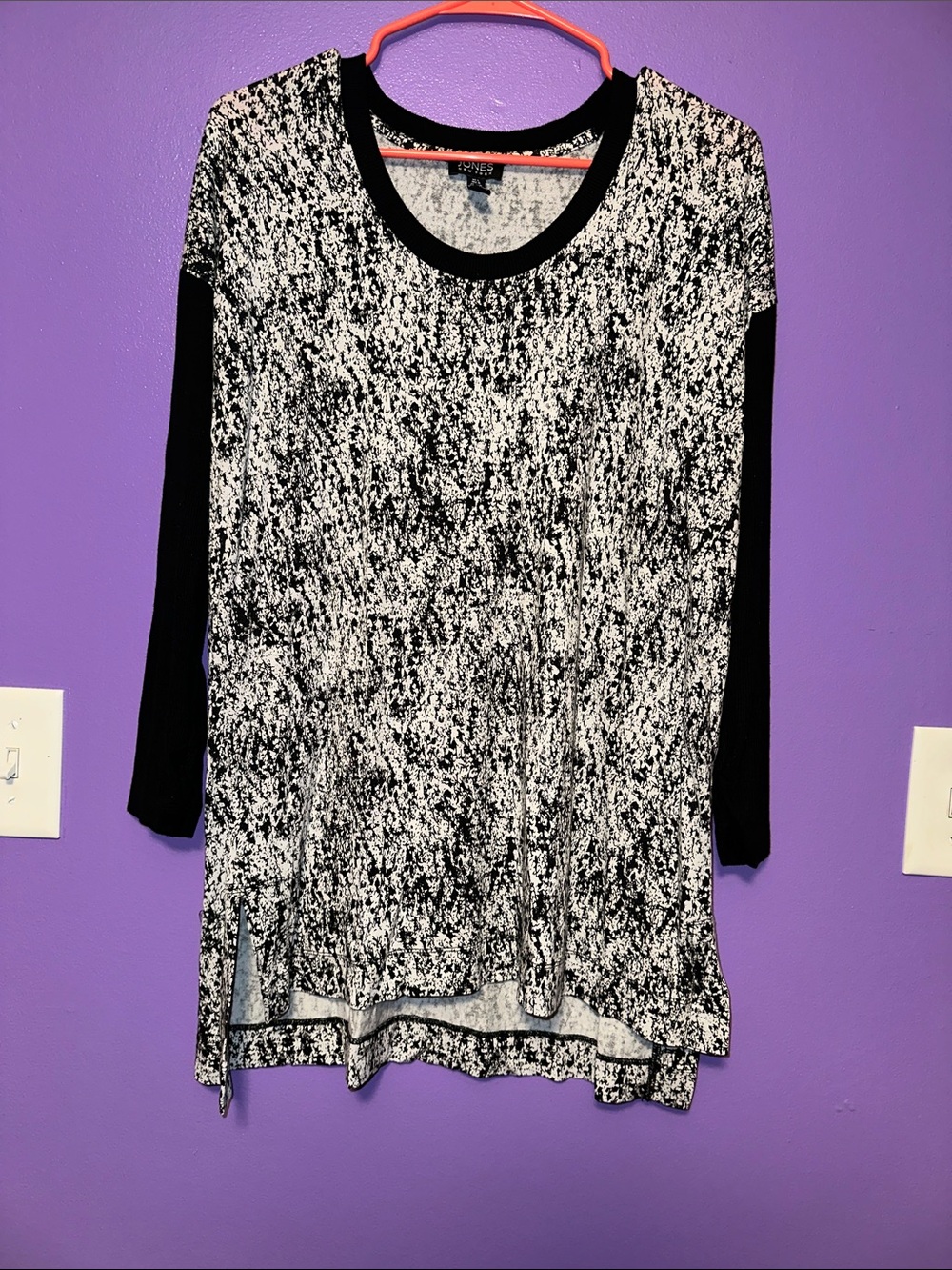 Jones New York Black & White Long Sleeve Tunic
